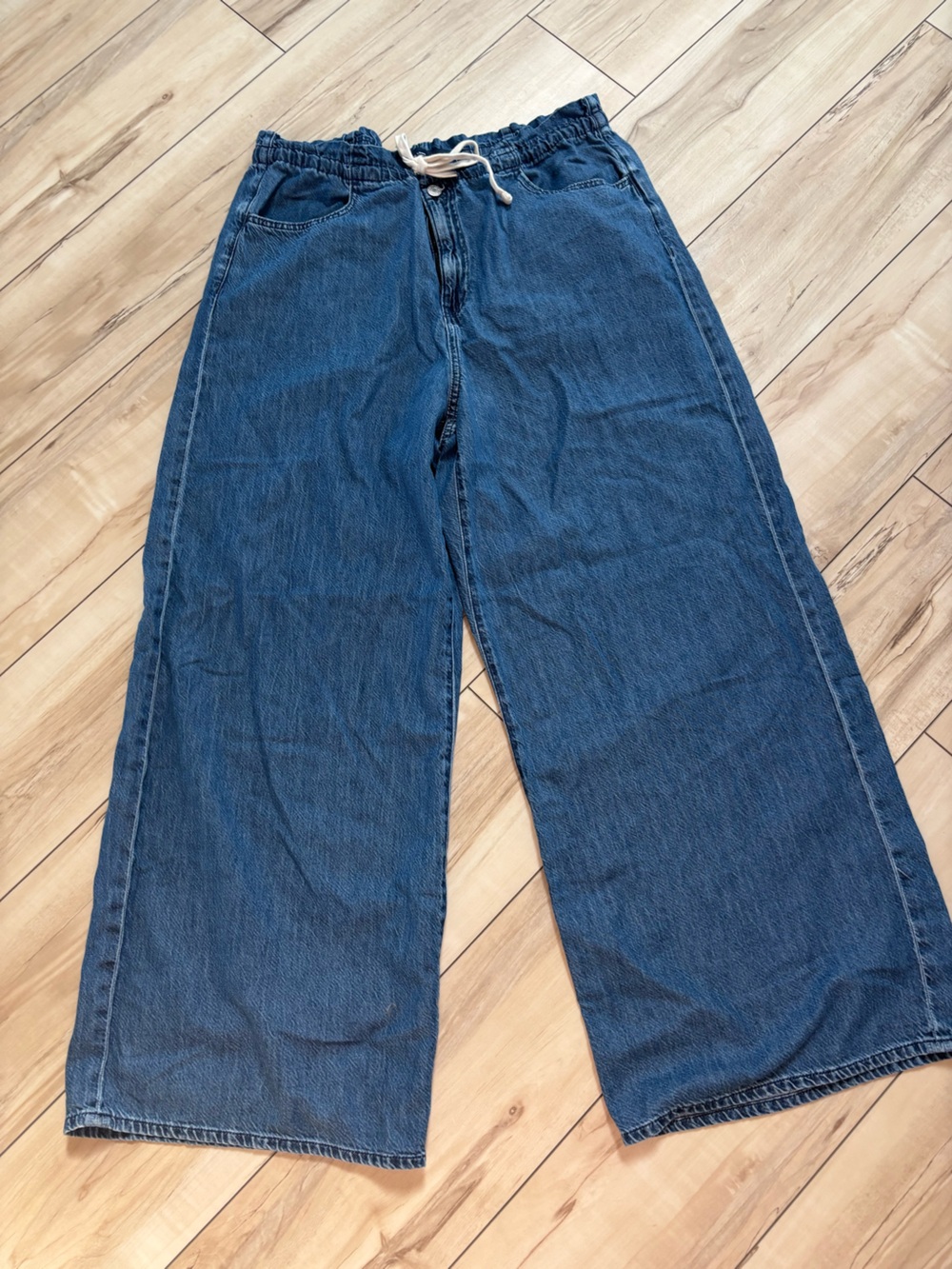 GAP Relaxed Fit  Pull In Jogger -Women's Jeans in Dark Blue